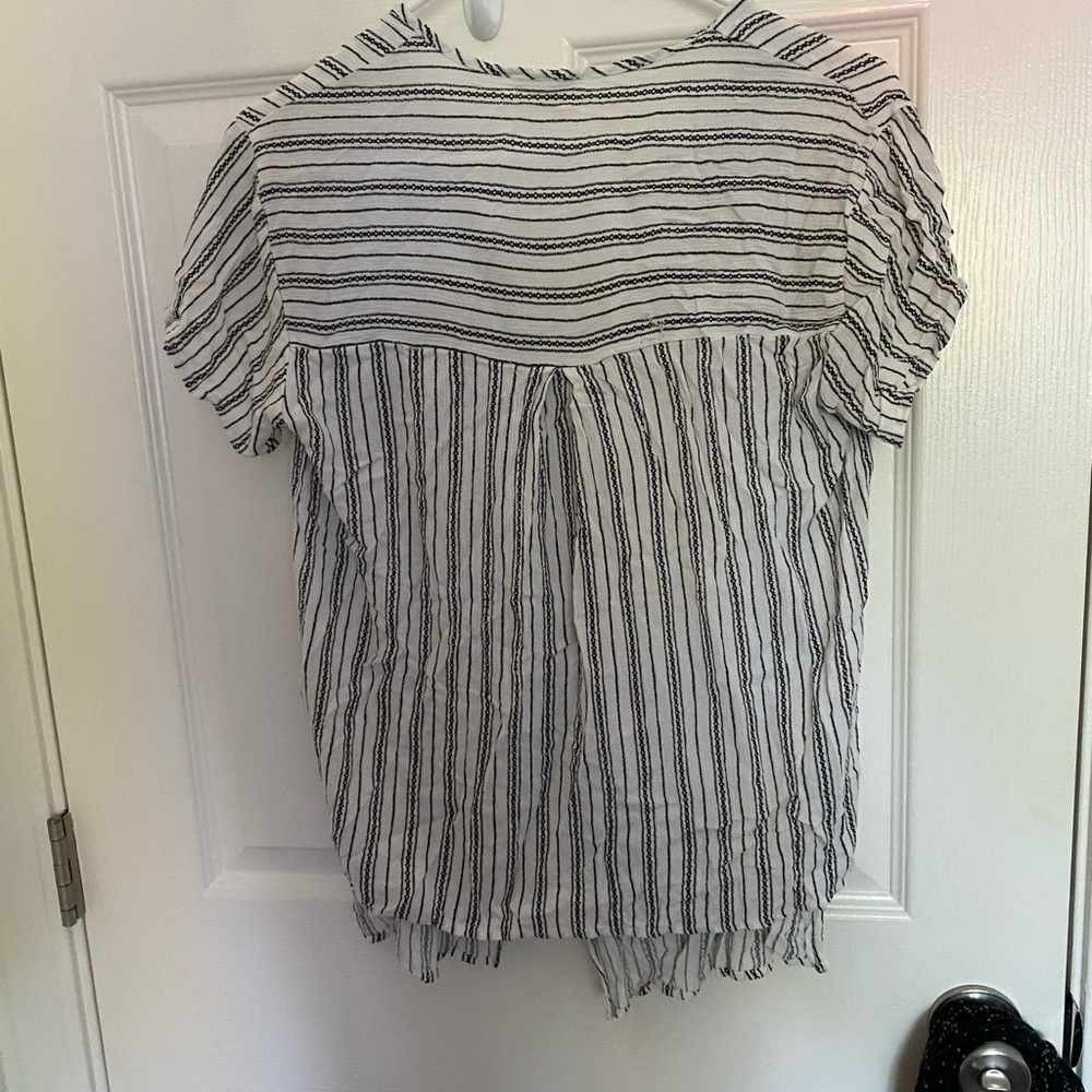 Striped Blouse - Picture 6 of 6
